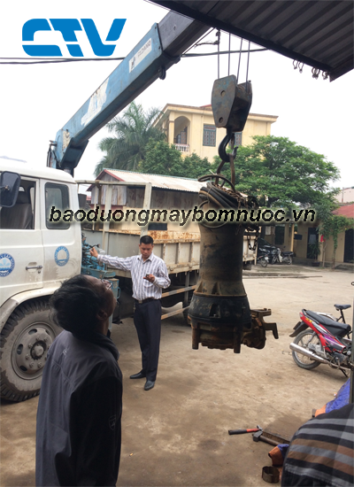 Cho thuê máy bơm nước thải Ebara