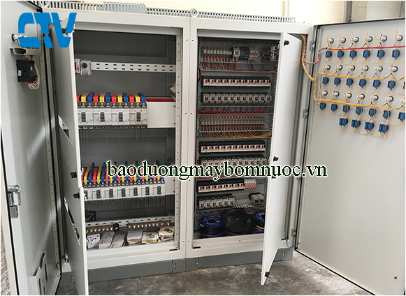 Giải pháp tiết kiệm điện năng cho hệ thống tủ điện máy bơm