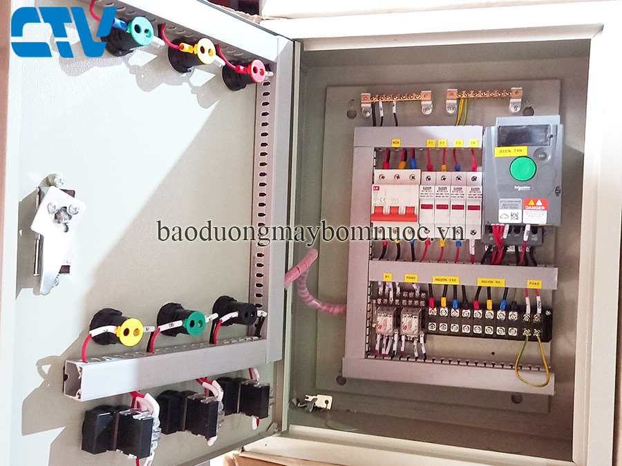 Tủ điện máy bơm, Tủ điện điều khiển cụm 1 máy bơm tăng áp